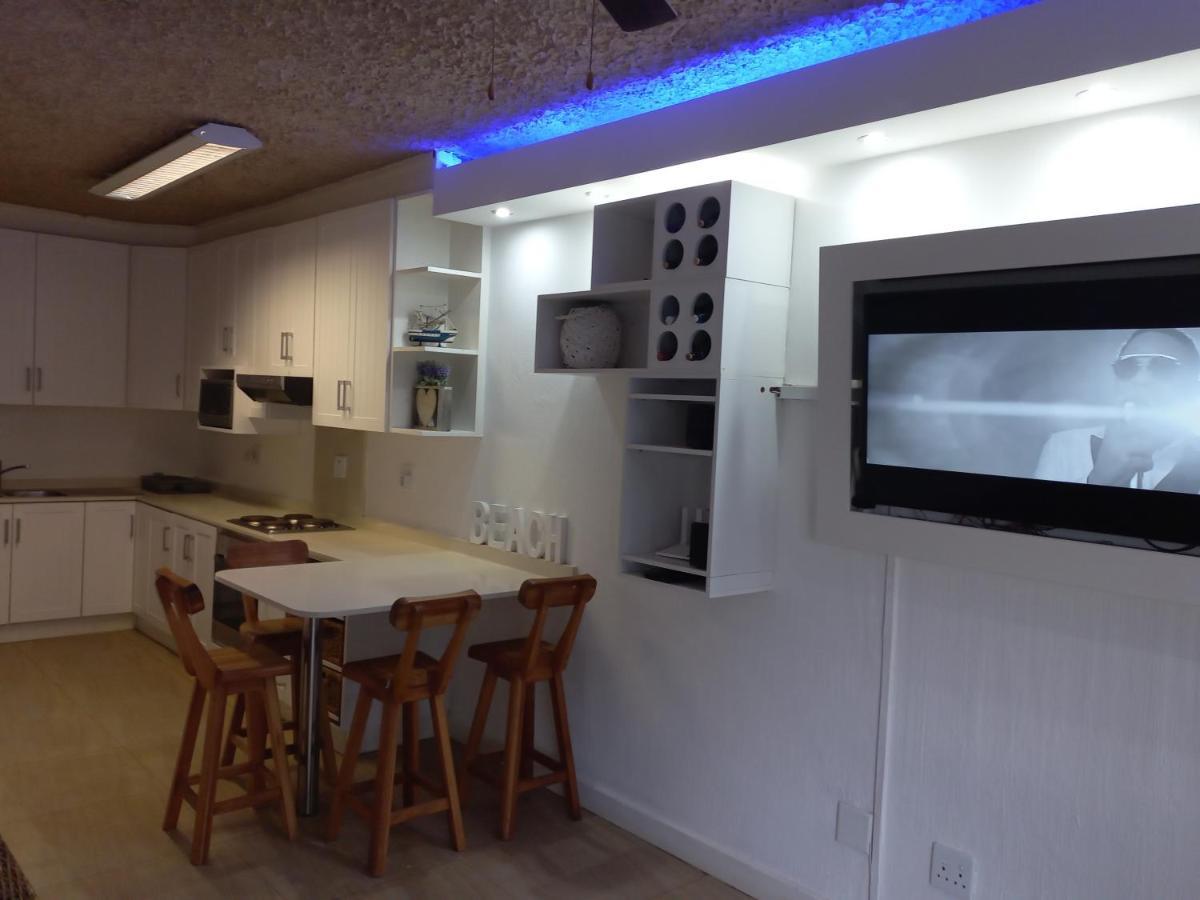 Cabanas Del Mar Amanzimtoti Luaran gambar