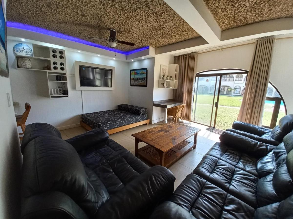 Cabanas Del Mar Amanzimtoti Luaran gambar