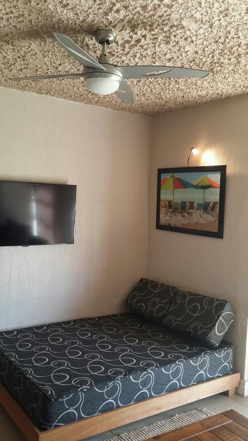 Cabanas Del Mar Amanzimtoti Luaran gambar